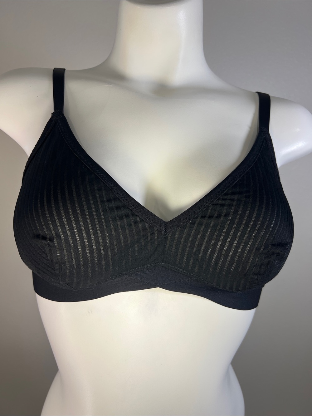 aerie Black Striped Wireless Bralette LARGE